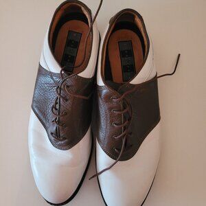 Men Nike Golf Shoes (almost new)